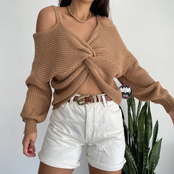 Almost Famous Sweaters - NWT Almost Famous reversible twist knit oversized sweater